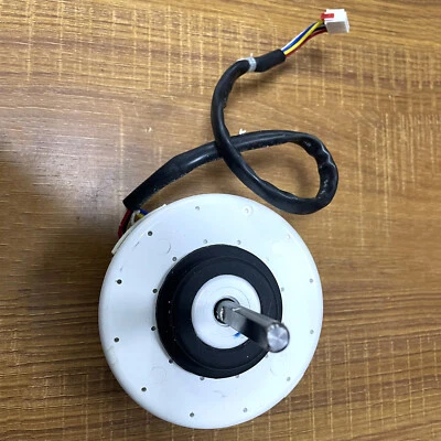 ONE NEW Hitachi DC motor fan SIC-37CVJ-F130-3 Fast Shipping #YP1 - Image 1 of 2