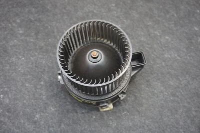 Motor soprador aquecedor CA dianteiro fabricante de equipamento original 64116836881 BMW M850i 840i M8 G15 G16 2019-2020 - Imagem 1 de 4