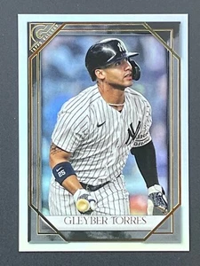 GLEYBER TORRES 2021 Topps Gallery #142 Rainbow Foil Parallel New York Yankees - Picture 1 of 2