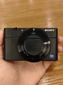 Sony Cyber-shot DSC-RX100 III M3 Digital Camera with Wifi NFC ViewFinder-95%NEW - Picture 1 of 14