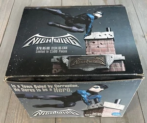 Nightwing Cold Cast Porcelain Mini-Statue from DC Direct - 2001 - Scott McDaniel - Picture 1 of 5