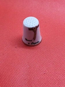 DE A COURDRE EN PORCELAINE VINTAGE COLLECTION LOGO NOEUD A CAPELER - Imagen 1 de 4