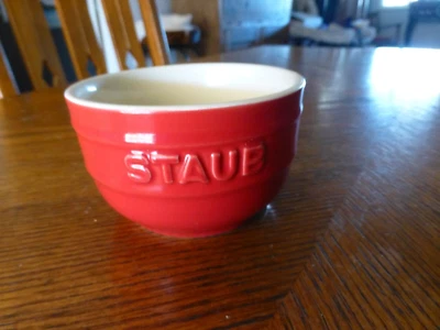 STAUB Ceramic 3 5/8-inch Diameter Universal Bowl Small Red - Image 1 of 4