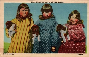 POSTKARTE SECHS KLEINE ARTIC NATIVES ALASKA - Bild 1 von 2