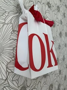 Neu Coca-Cola Store COKE Sammler EINKAUFSTASCHE mit GESCHENKVERPACKUNG BAND & Seidenpapiere - Bild 1 von 5