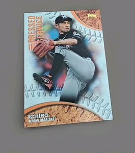 Tarjeta de béisbol Topps 2016 Pressed Into Service Ichiro Miami Marlins DE PIS-9  - Imagen 1 de 2