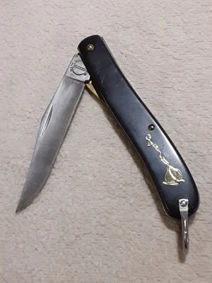 Navaja de bolsillo plegable de una sola hoja Remington USA Bandit Foto 1 de 4