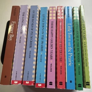 Little House On The Prairie 9-Book Laura Ingalls Wilder Paperback Set  VG - Picture 1 of 4
