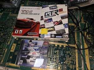 EA Sports F1 2001 Formel 1 Rennspiel für Windows CD & 2 genau andere - ALLE LESEN - Bild 1 von 13