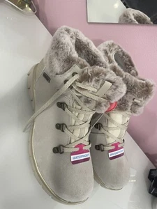 Bota impermeable Skechers Outdoors ribete de piel para mujer color topo/natural Reino Unido 5 - Imagen 1 de 8