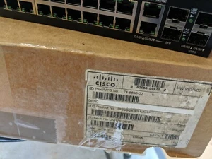 Cisco SF500-24-K9-NA -RF cisco REFURBISHED GREAT CONDITION ready to ship today! - Picture 1 of 5