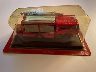 L230E Del Prado Engine - 1995 FPTGP Renault G 230 - 1:64 - Image 1 of 3