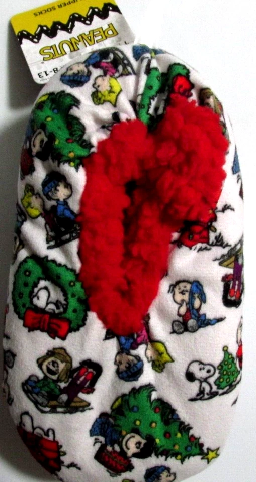 Snoopy Peanuts Slipper Socks Christmas Sherpa Lined Gripper  Kids 8-13 - Image 1 of 1