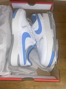 Nike Gamma Force Women's Basketball Shoes Sz 9 NWB White Carolina Univ Blue - Picture 1 of 7
