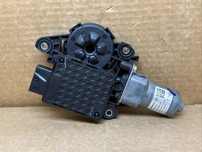 Оригинальный мотор для крыши люка Honda HRV HR-V 2016-2018 годов выпуска 6 004 SA0 020 6004SA0020 - Изображение 1 из 4