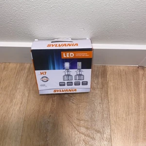 SYLVANIA H7 LED Power Sports/Fog Headlight 2 Bulbs Item H7SL.BX2 NEW - Picture 1 of 4