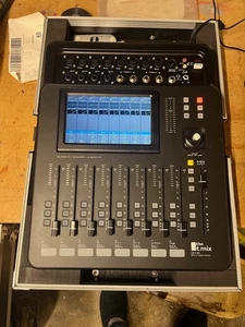 T.Mix DM20 Digital Mixer with Flight Case SoundKing Thomann - Picture 1 of 8