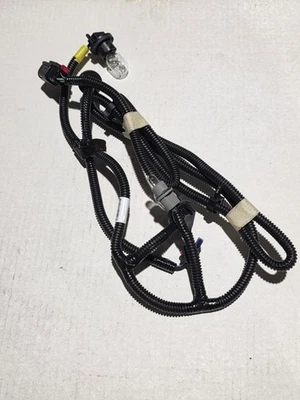 Tail Light Wiring Harness 22381AE/84574260 - Image 1 of 4