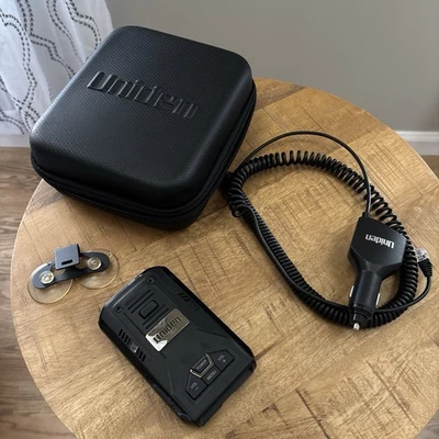 Uniden R3 Extreme Voice Alert Long Range Radar and Laser Detector - Matte Black - Image 1 of 4