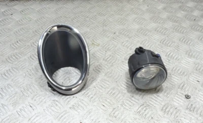 2016 NISSAN QASHQAI TEKNA J11 K2 5DRS HATCH FRONT LEFT FOG LAMP & TRIM *7994 - Image 1 of 4