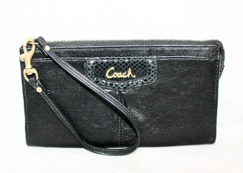 Portafoglio da polso COACH Madison a pieghe nero liscio finitura serpente verniciato