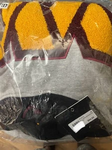 $95 Washington Commanders Sweatshirt By The Museum 4x - Picture 1 of 1