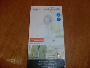 MAINSTAYS 4 INCH MINI USB RECHARGEABLE PORTABLE HANDHELD FAN, White *NEW - Picture 1 of 4