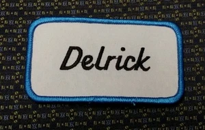 DELRICK NAMENSSCHILD BLAU-WEISS Aufnäher zum Aufbügeln oder Aufnähen - Bild 1 von 2