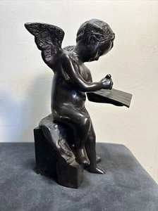 Vintage Bronze Cherub Figur ~ Schrift auf Tafel - Bild 1 von 8