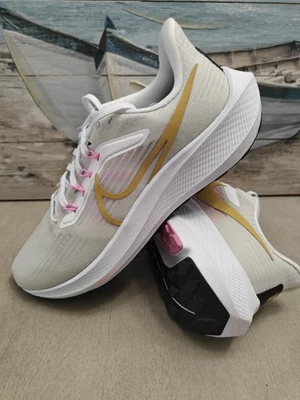 Nike Women's Air Zoom Pegasus 39 Sneakers Size 8 White/Gold/Pink DH4072-104  - Image 1 of 4