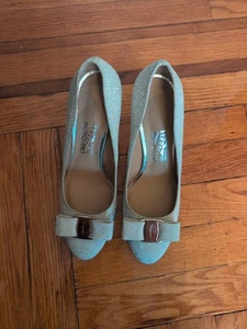 UVP 850 $ Salvatore Ferragamo hochhackige silberfarbene Glitzer-Pumps Kalbsleder - Bild 1 von 6