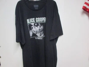 ALICE COOPER "IN CONCERT" MENS T SHIRT (LRG) NWT BLACK BY AMERICAN CLASSICS SOFT - Picture 1 of 2
