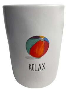 Summer Beach Ball Candle Pottery Rae Dunn New 13.2 Oz Coconut Breeze Scent Relax - Picture 1 of 5