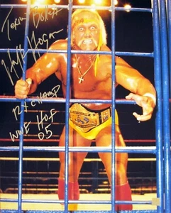 HULK HOGAN - TERRY BOLLEA - 8 X 10 GLOSSY SIGNED PHOTO REPRINT - Picture 1 of 1