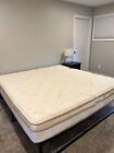 King Sized Gel Memory Foam Bed (Saatva ultra premium matttress with frame)
