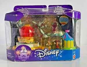 2000 Disney Magic Kingdom Magical Miniatures Dumbo the Flying Elephant VINTAGE