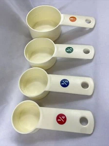 OXO Retro 4 Piece Measuring Cups Set Plastic Color Coded Nesting Minimalist - Picture 1 of 7