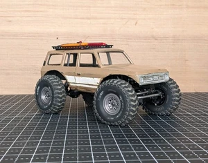 Axial SCX24 1/24 Toyota Land Cruiser 132-137mm C10 Deadbolt RC Crawler Truck - Picture 1 of 20