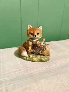Fox On A Log Porcelain Figurine Vintage 1986 Masterpiece Porcelain HOMCO Decor - Picture 1 of 6