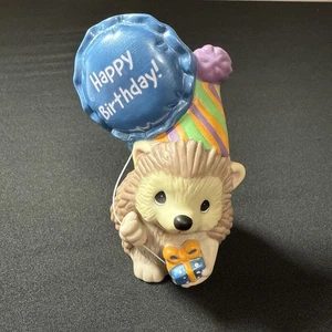 "Estatuilla de porcelana de 4"" Precious Moments Hedgehog 'Looking Sharp On Your Birthday'" - Imagen 1 de 5