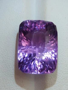 Transparent Amethyst gemstone - faceted natural purple Quartz 22.60 CTS - Picture 1 of 10
