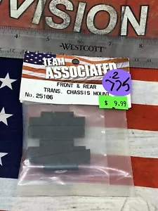 Team Associated 25106 Front/Rear Transmission Mount: {MGT} NEW USA SHIPPED - Picture 1 of 4