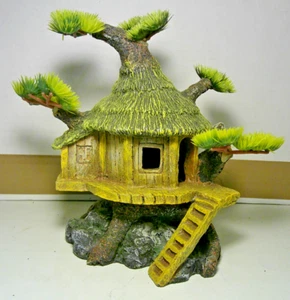 Aquarium Aquarium großes Baumhaus Figur Dekor ~ 8" mal 8" ~ - Bild 1 von 4
