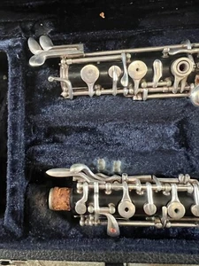 Holz OBOE DER Marke Conn, hergestellt in den usa, mit Etui. - Bild 1 von 7