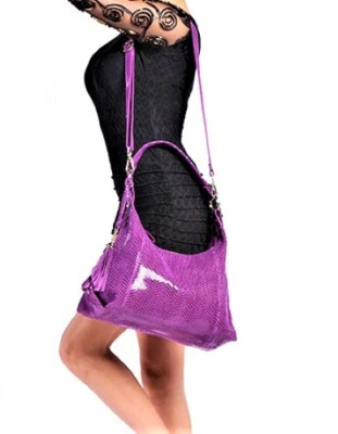 Bolso de hombro grande de cuero suave brillante púrpura brillante nuevo Foto 1 de 4