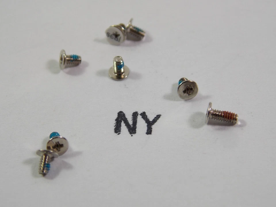 Tornillos para teléfono ASUS ZenFone LIVE A007 ZB501KL parte original #220 Foto 1 de 1