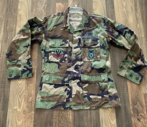 US Air Force Men's BDU Light Jacket Woodland Camo Size M Regular Patches - Picture 1 of 9