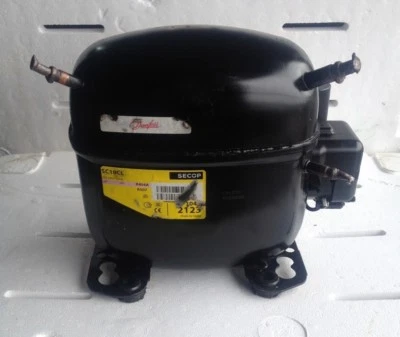 DANFOSS SC18CL LBP/MBP Compressor R404A 220-240V - 3/4 HP - Image 1 of 4