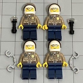 LEGO CITY: Police Pursuit (4437) Lot Of 4 Minifigures Mini figs H4 13