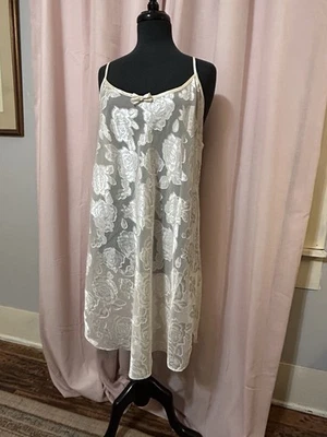 Secret Treasures Nightgown Womens 1X Chemise Cami Strap Sheer Cream Short Floral - Image 1 of 4